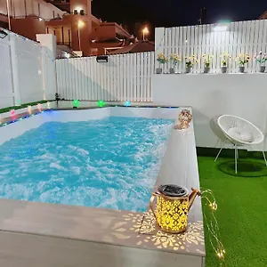 https://big-villa-puerto-rico.in-canary-islands.com